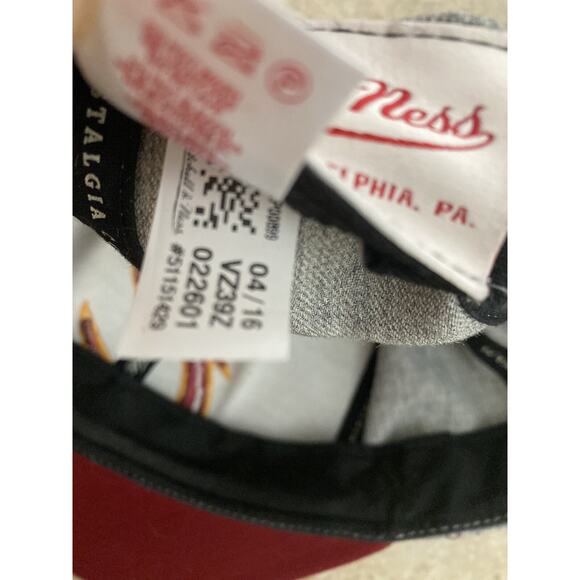 Cleveland Cavaliers Hat Mitchell & Ness NBA Mens Gray Script Snapback EUC Wool - Picture 4 of 7